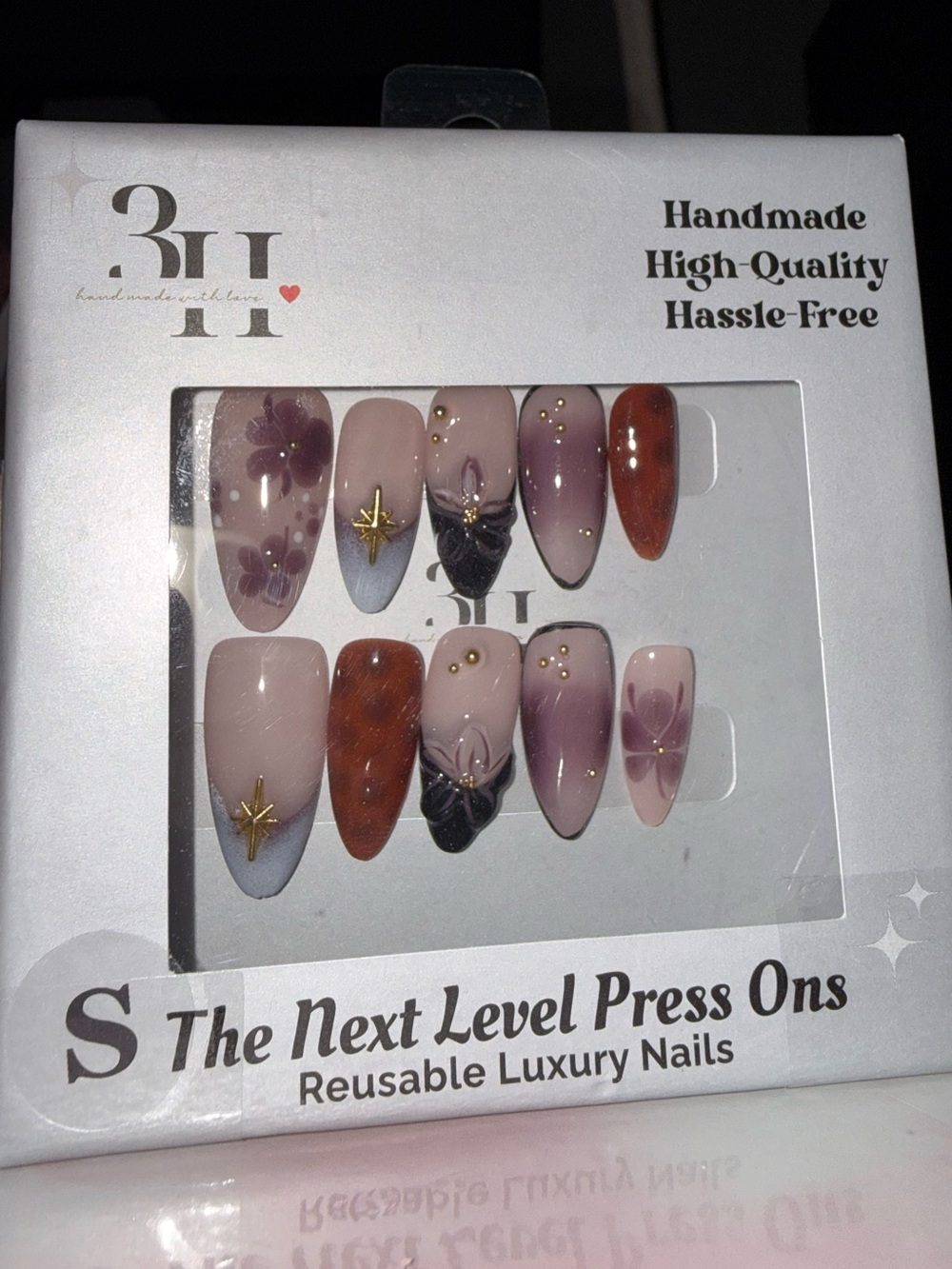 3H Reusable Luxury Press-On Nails in Mauve, Brown & Gold Accents - Picture 4 of 7